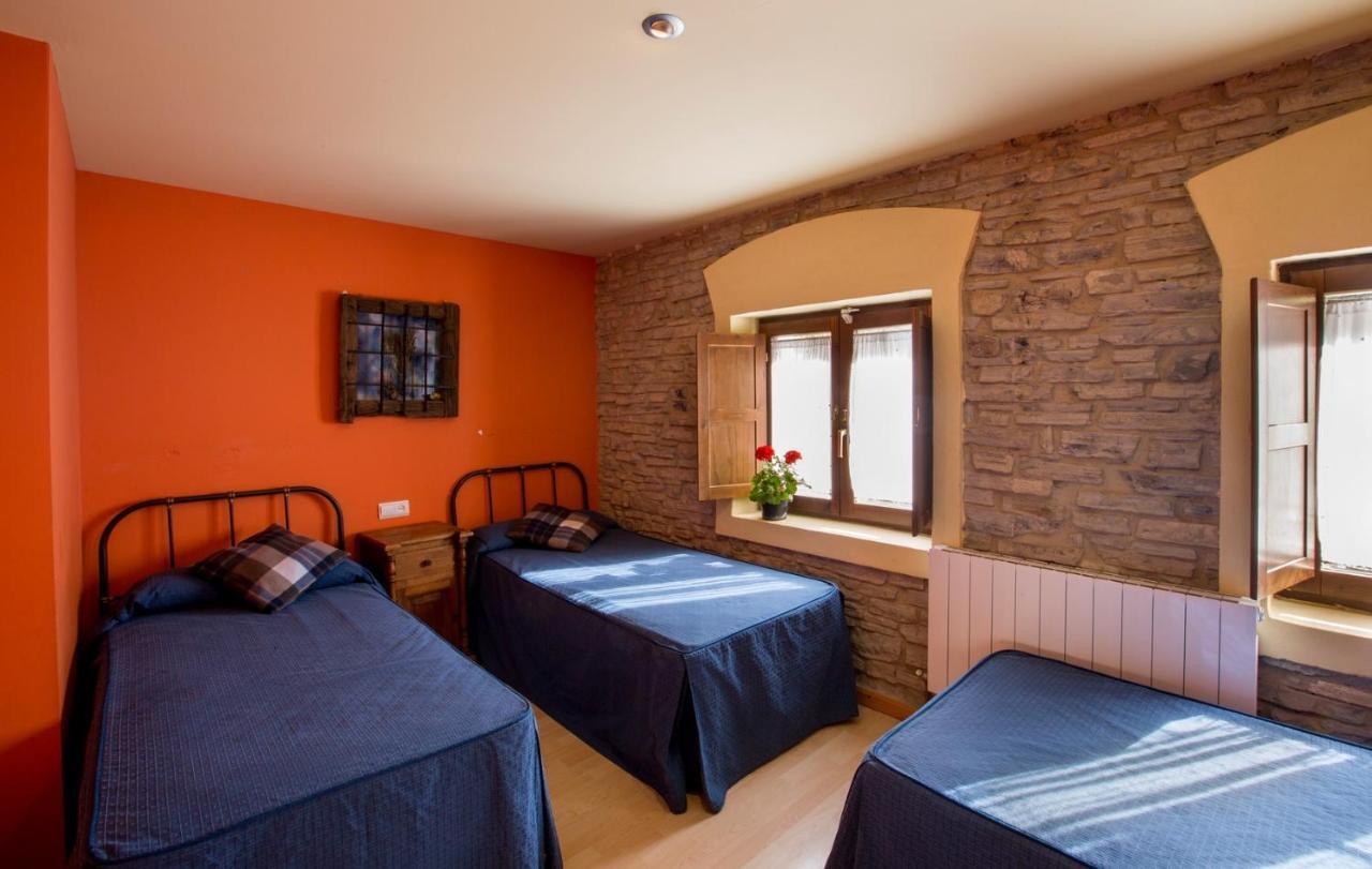 Hotel Rural Los Cerezos De Yanguas Bagian luar foto