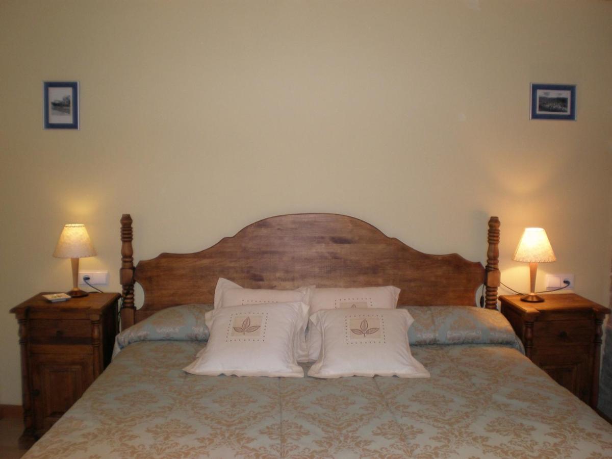Hotel Rural Los Cerezos De Yanguas Bagian luar foto