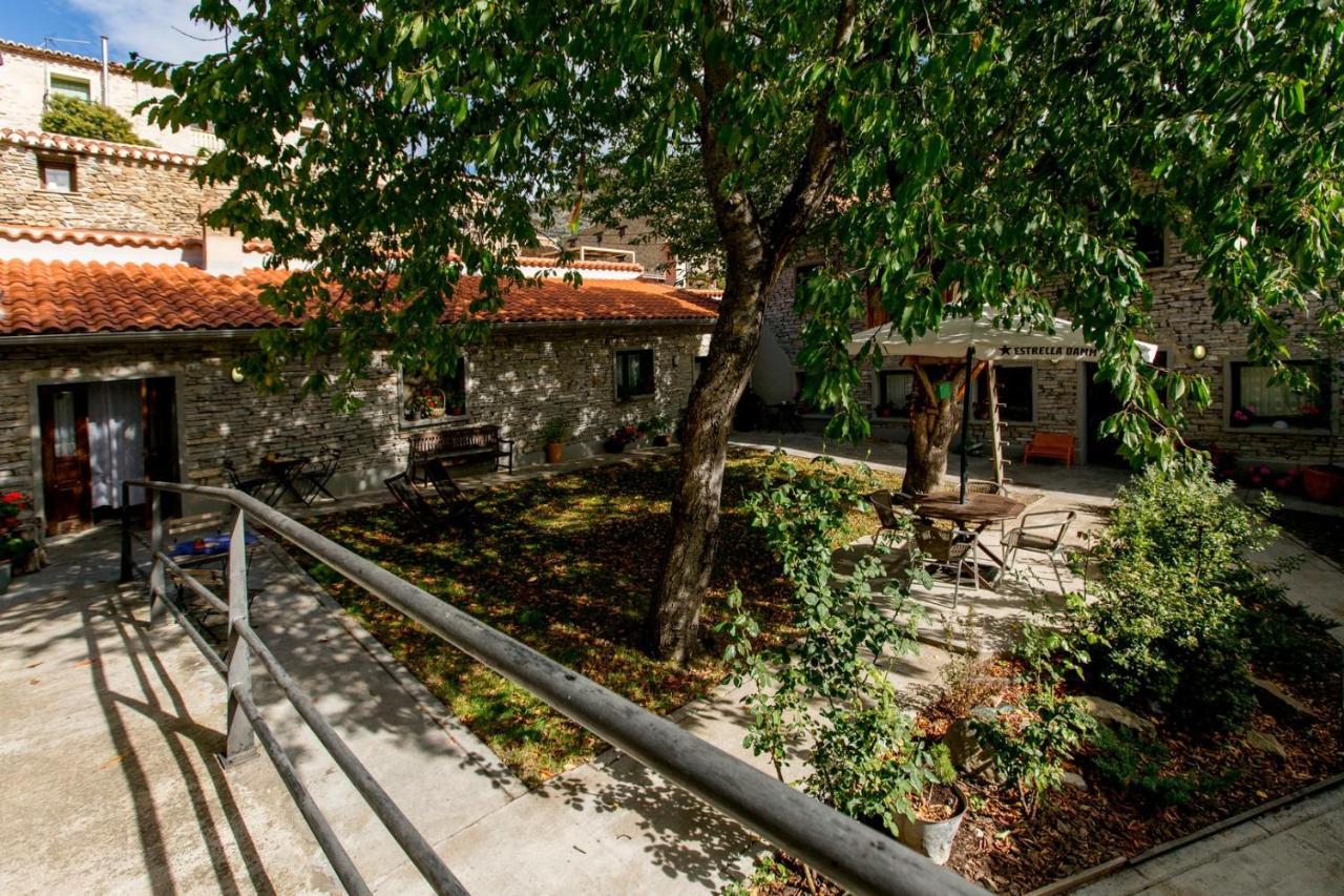Hotel Rural Los Cerezos De Yanguas Bagian luar foto