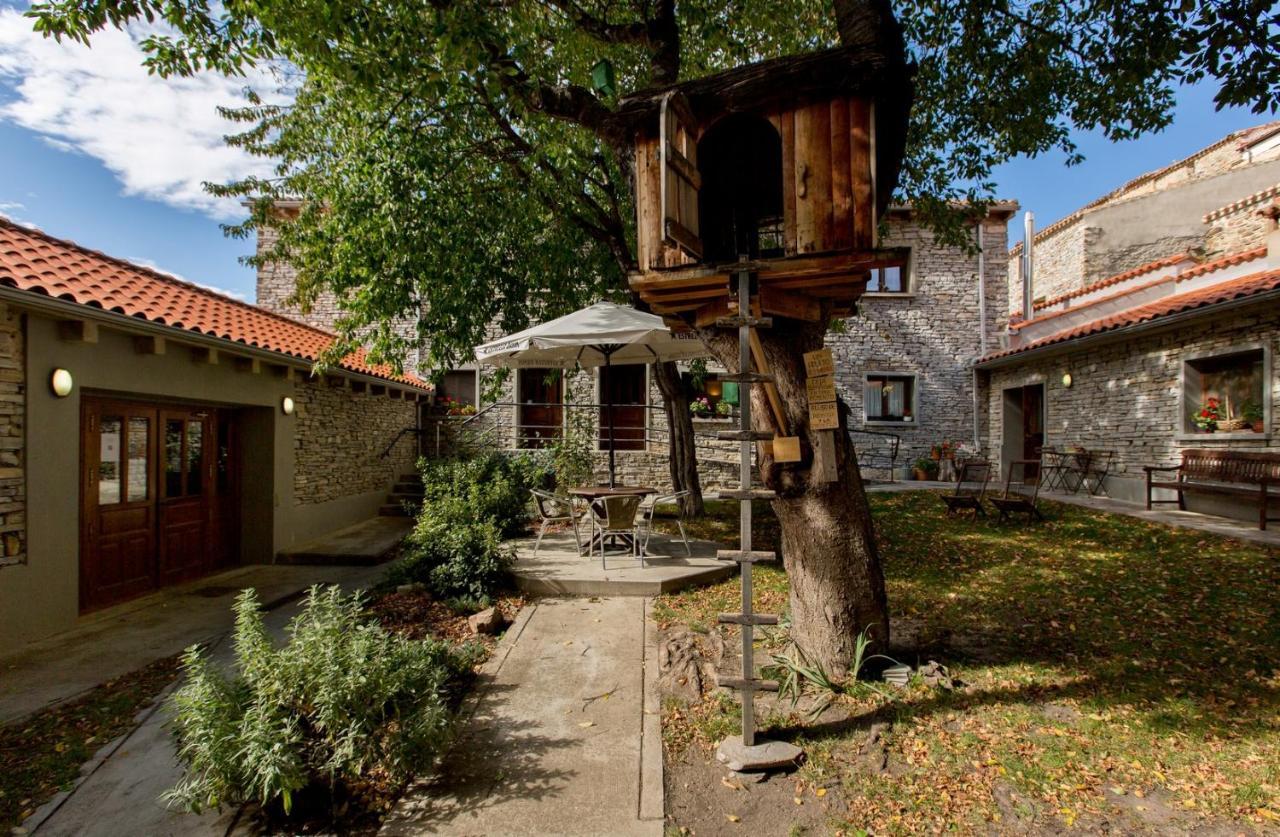 Hotel Rural Los Cerezos De Yanguas Bagian luar foto